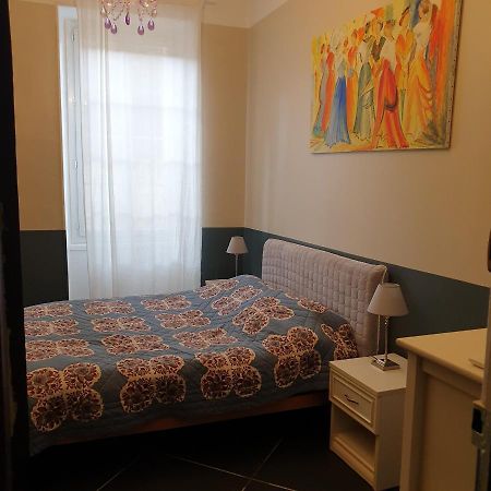 Appartement Intra Muros 8 Personnes Climatise Wifi Stationnement Facile Avignon Eksteriør bilde
