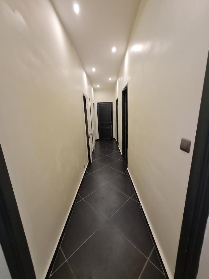 Appartement Intra Muros 8 Personnes Climatise Wifi Stationnement Facile Avignon Eksteriør bilde