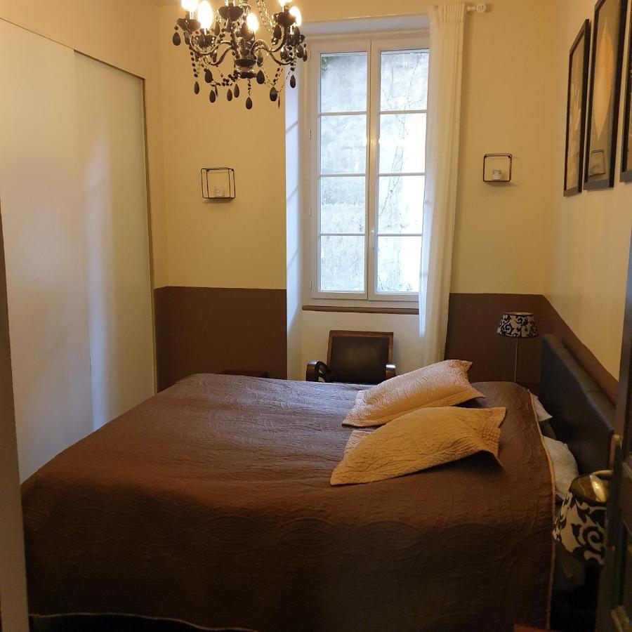 Appartement Intra Muros 8 Personnes Climatise Wifi Stationnement Facile Avignon Eksteriør bilde